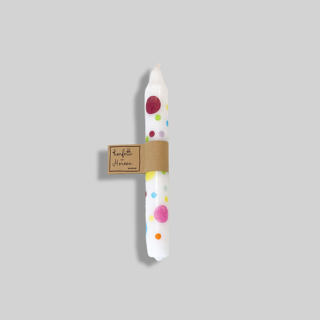 Konfettikerze mit braunem Etikett "von Herzen"