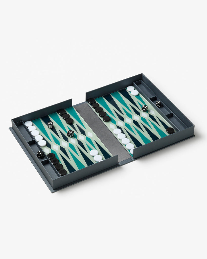 Backgammon X Classic, von schräg oben fotografiert