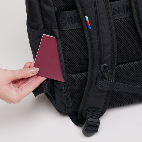 Black X Pro Pack, verstecktes Rückenfach für Pass, Handy, Schlüssel