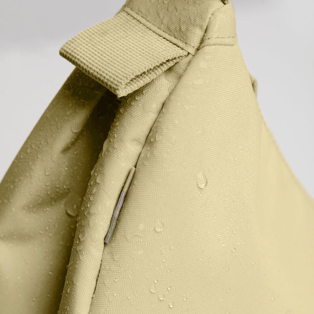 Small Nori Monochrome X Moon Bag, Detailansicht