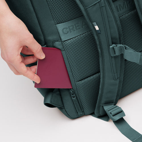 Sea Teal Monochrome X Pro Pack, verstecktes Rückenfach für Pass, Handy oder Schlüssel