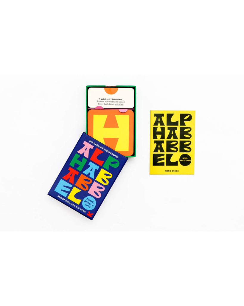 Alphababbel X Das rasante Wörterspiel, geöffnetes Spiel mit Blick auf Karten